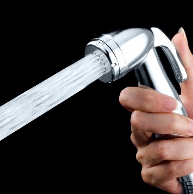 Máy phun tay phòng tắm áp suất cao để rửa nhà vệ sinh